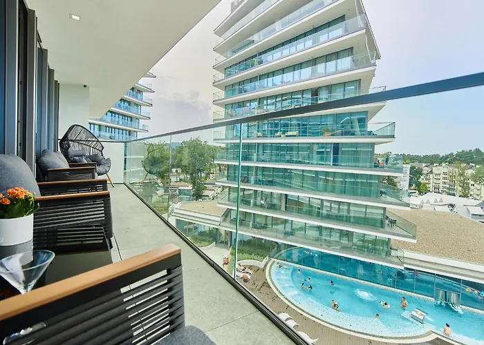 Wave - Black Swan - * מידזיזדרויה